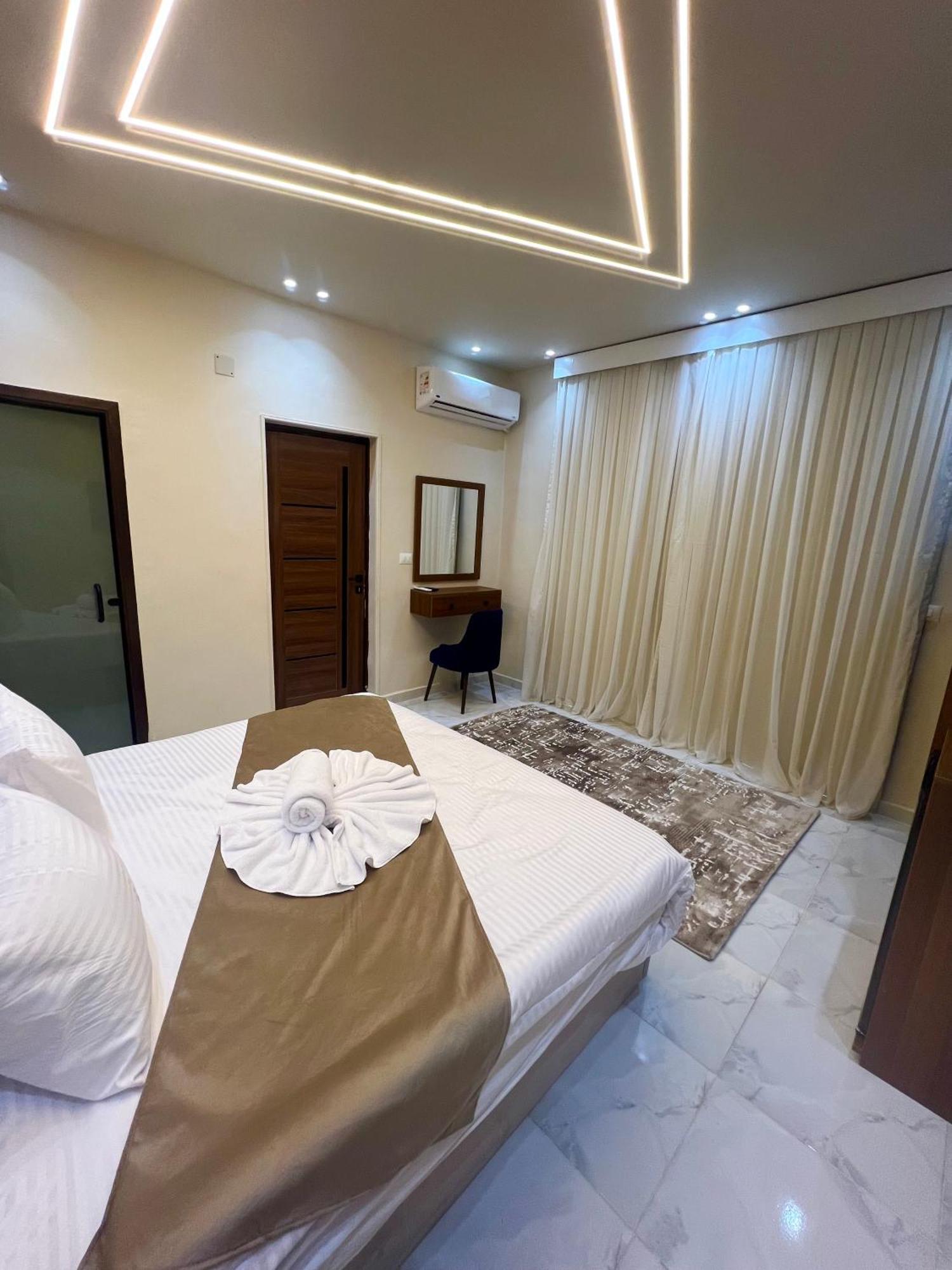 New Glamour Pyramids Hotel Kafret el-Gabal Exteriör bild