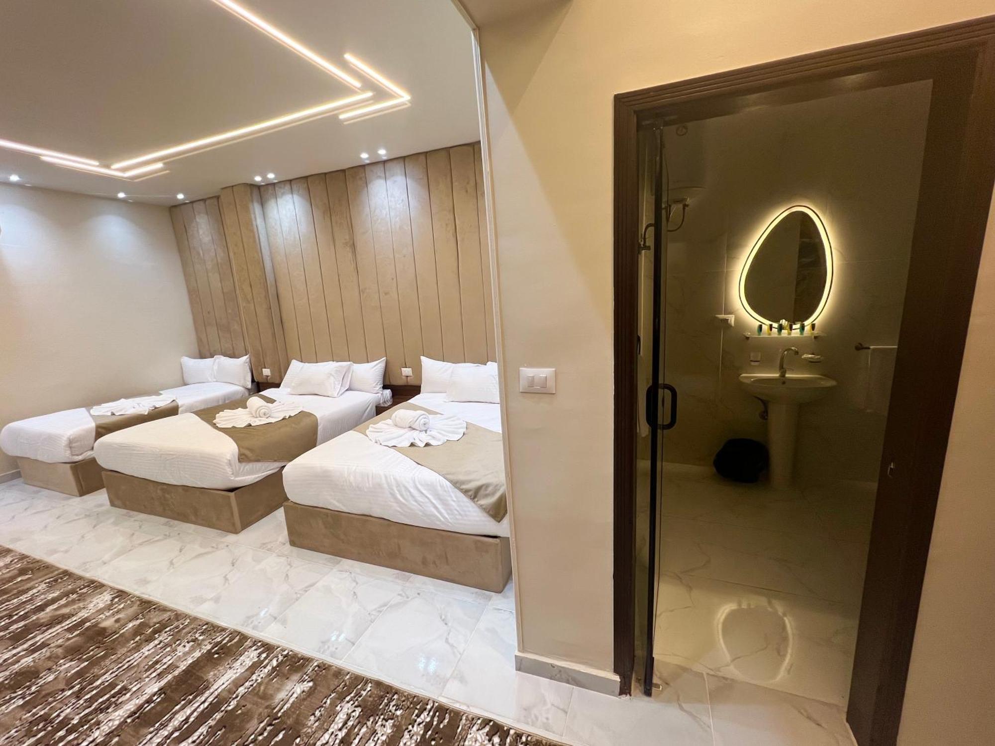 New Glamour Pyramids Hotel Kafret el-Gabal Exteriör bild