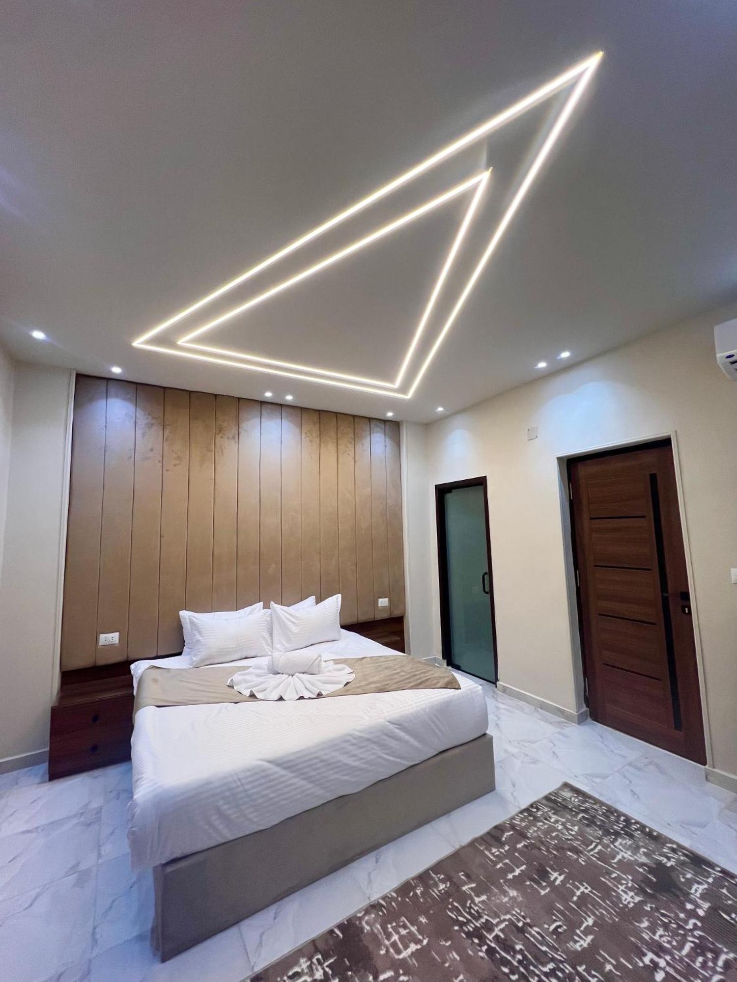 New Glamour Pyramids Hotel Kafret el-Gabal Exteriör bild