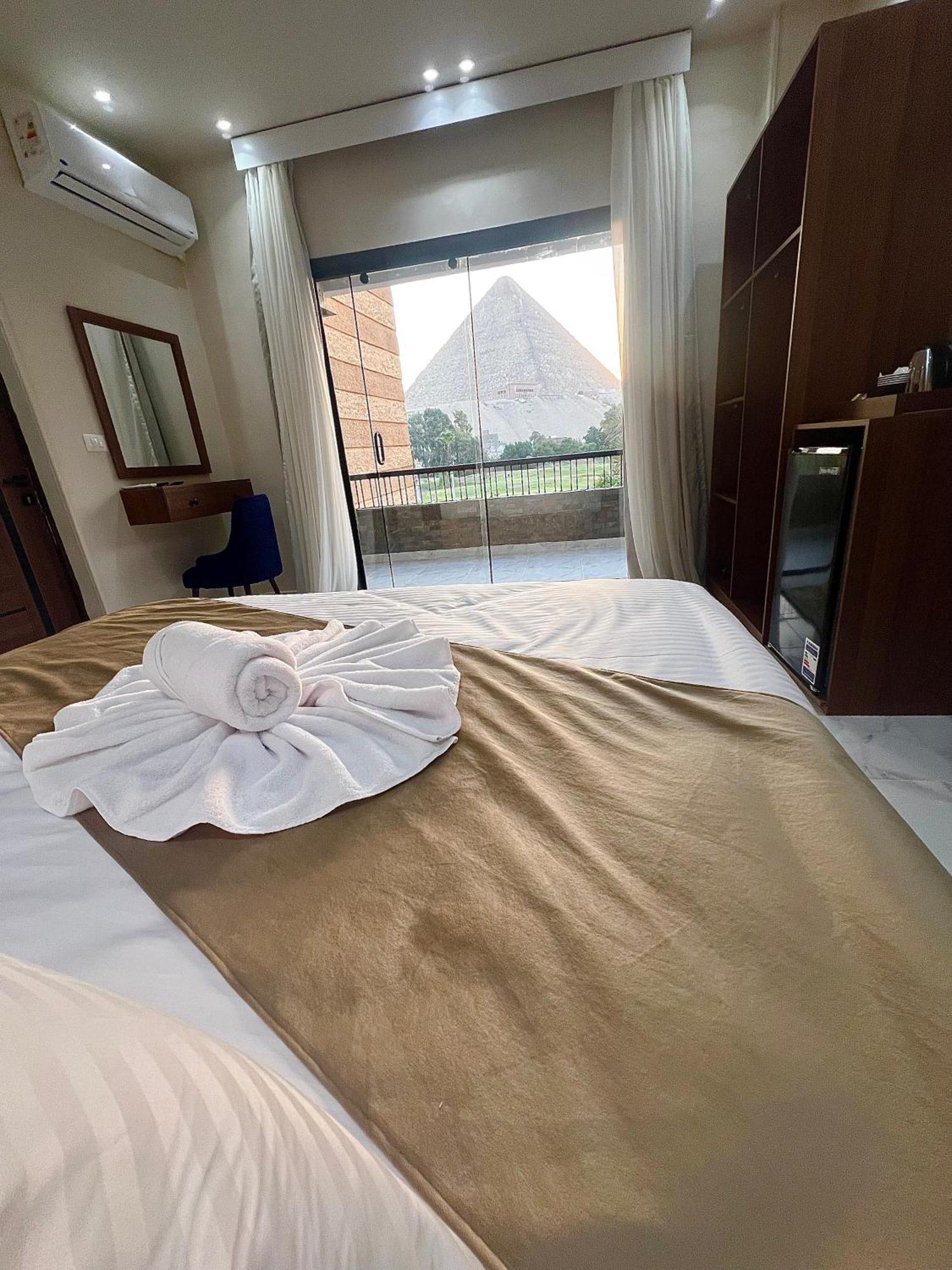 New Glamour Pyramids Hotel Kafret el-Gabal Exteriör bild
