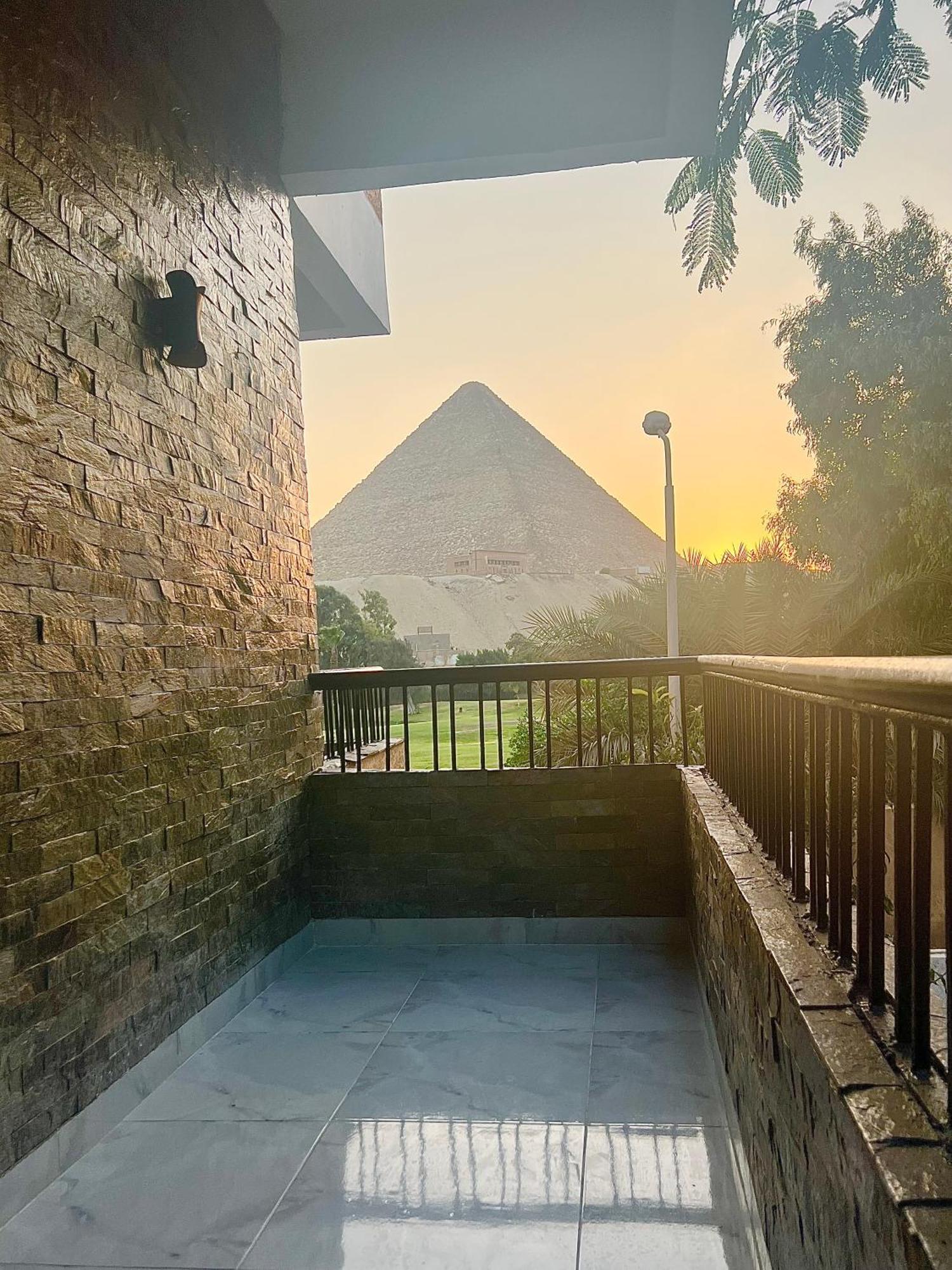 New Glamour Pyramids Hotel Kafret el-Gabal Exteriör bild