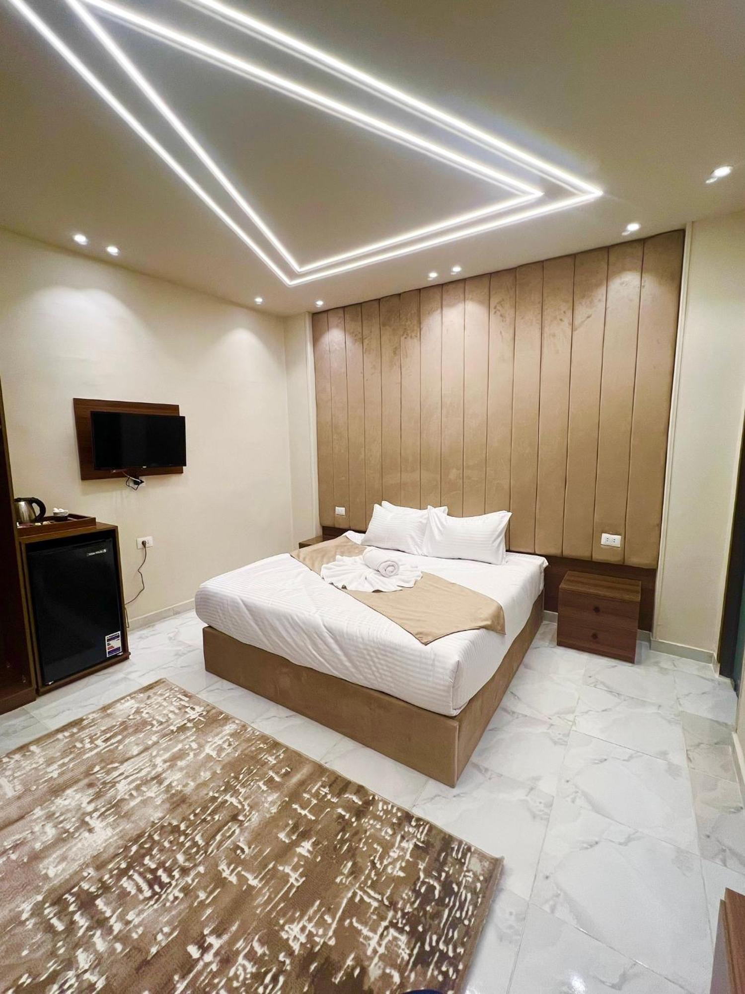 New Glamour Pyramids Hotel Kafret el-Gabal Exteriör bild